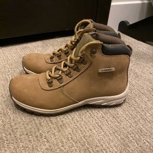 Caribu hiking shoes